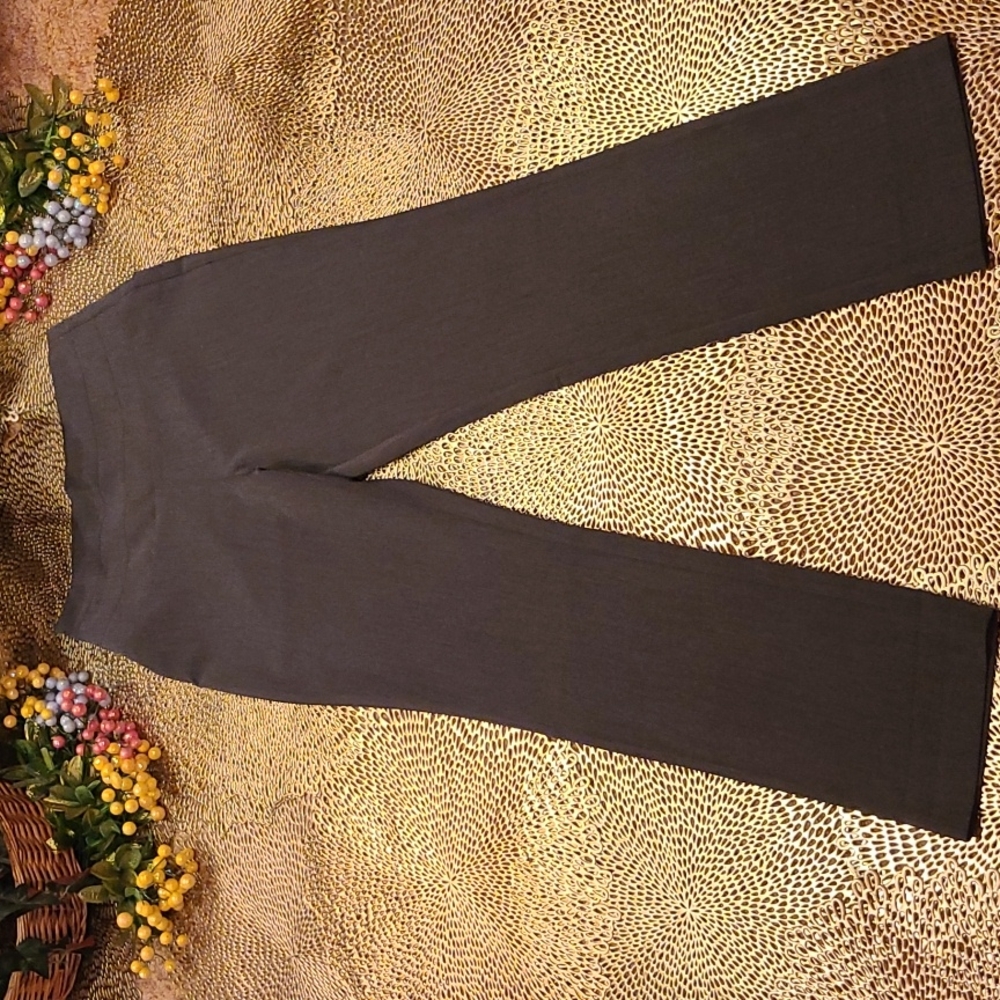 VENUS Straight leg Gray Trousers Size 6